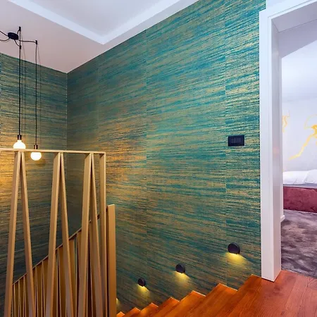 Luxurius Aria With Heated 45sqm Pool, Jacuzzi And Seaview