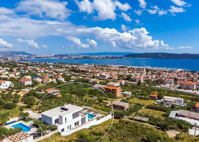 וילה Luxurius Aria With Heated 45sqm Pool, Jacuzzi And Seaview *